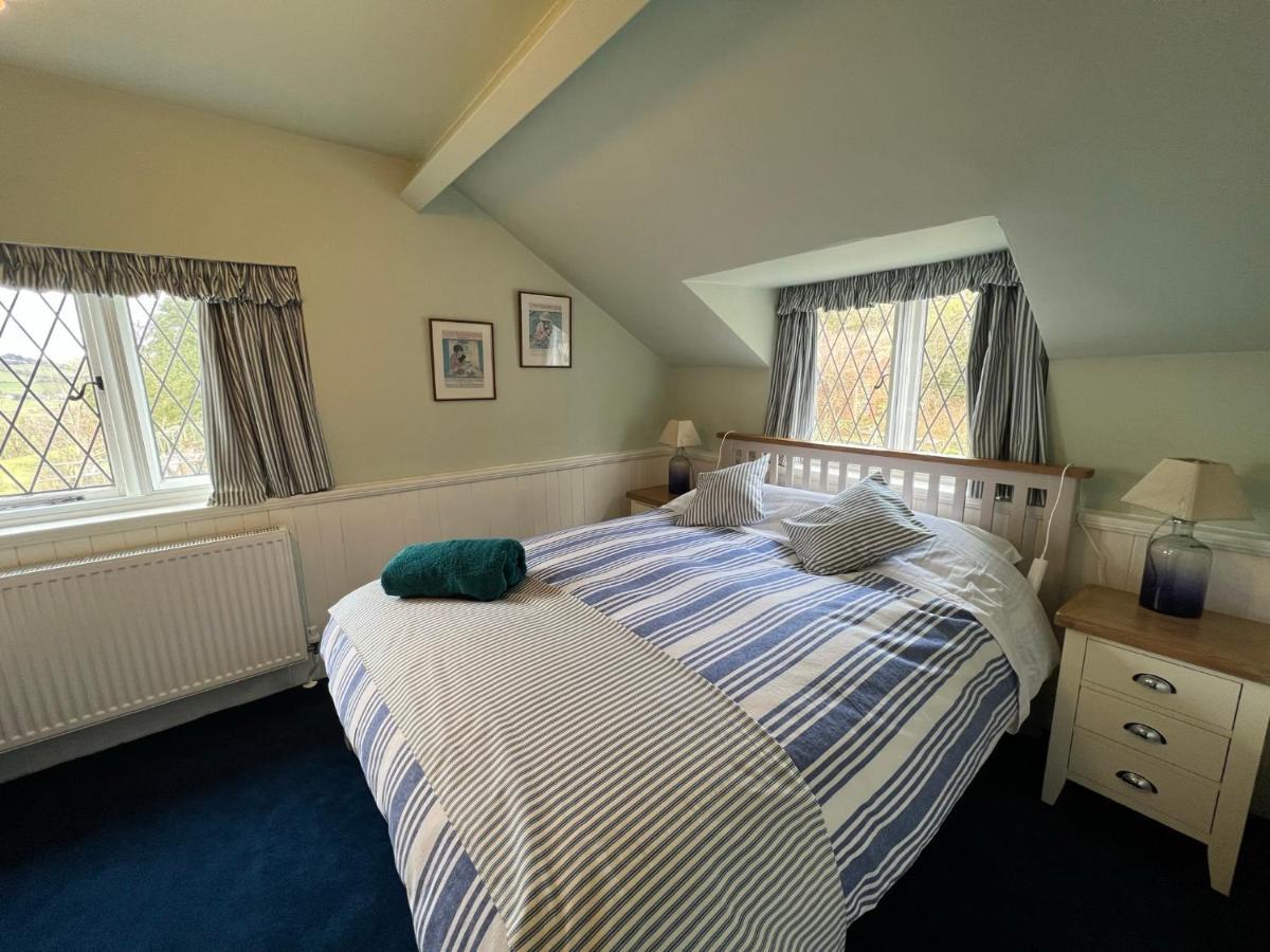 Pentre Cerrig Guest house *