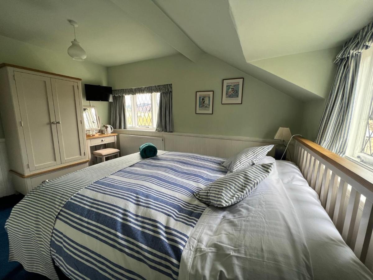 Pentre Cerrig Guest house Llanferres